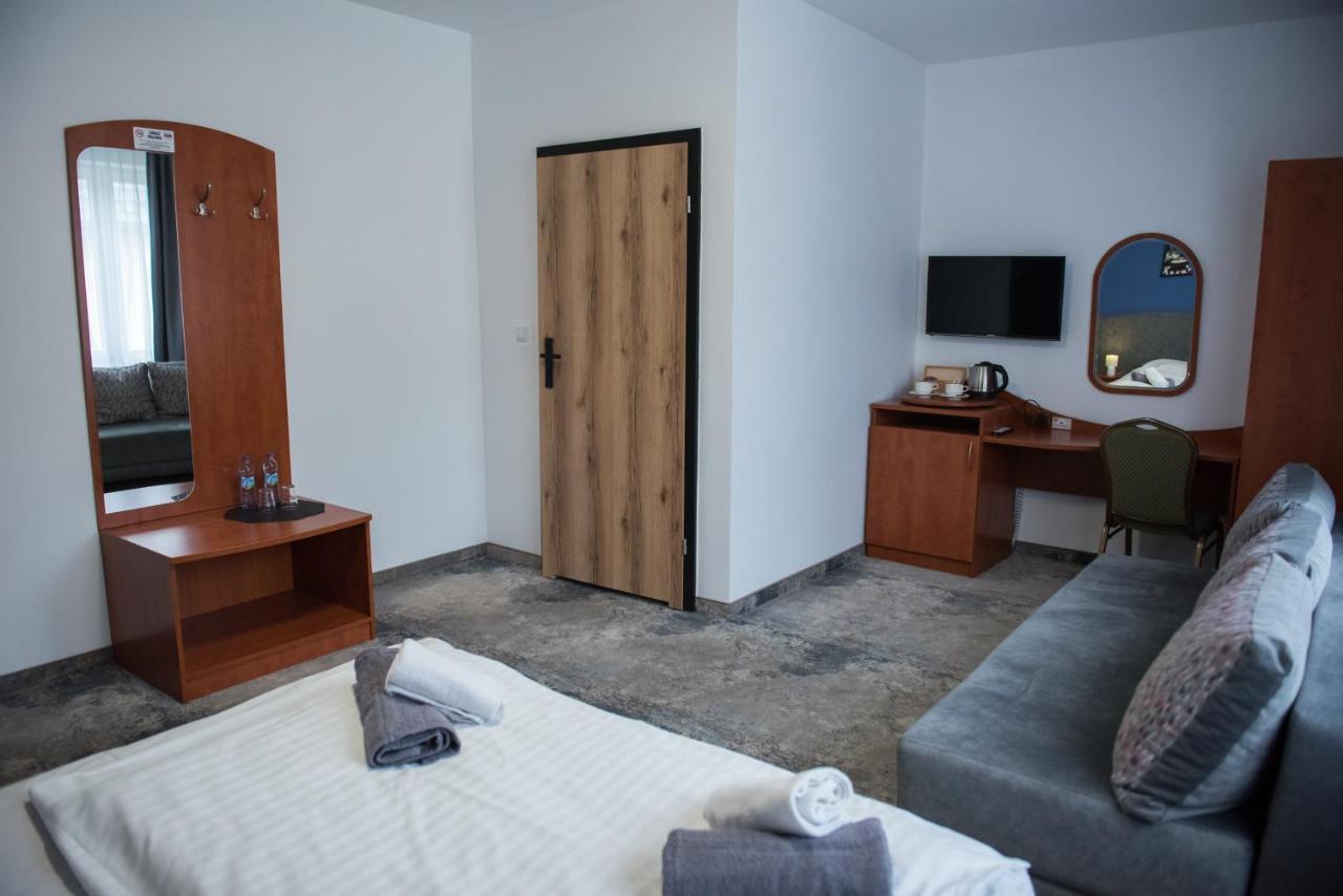 Hotel Paradiso Suchedniów 외부 사진