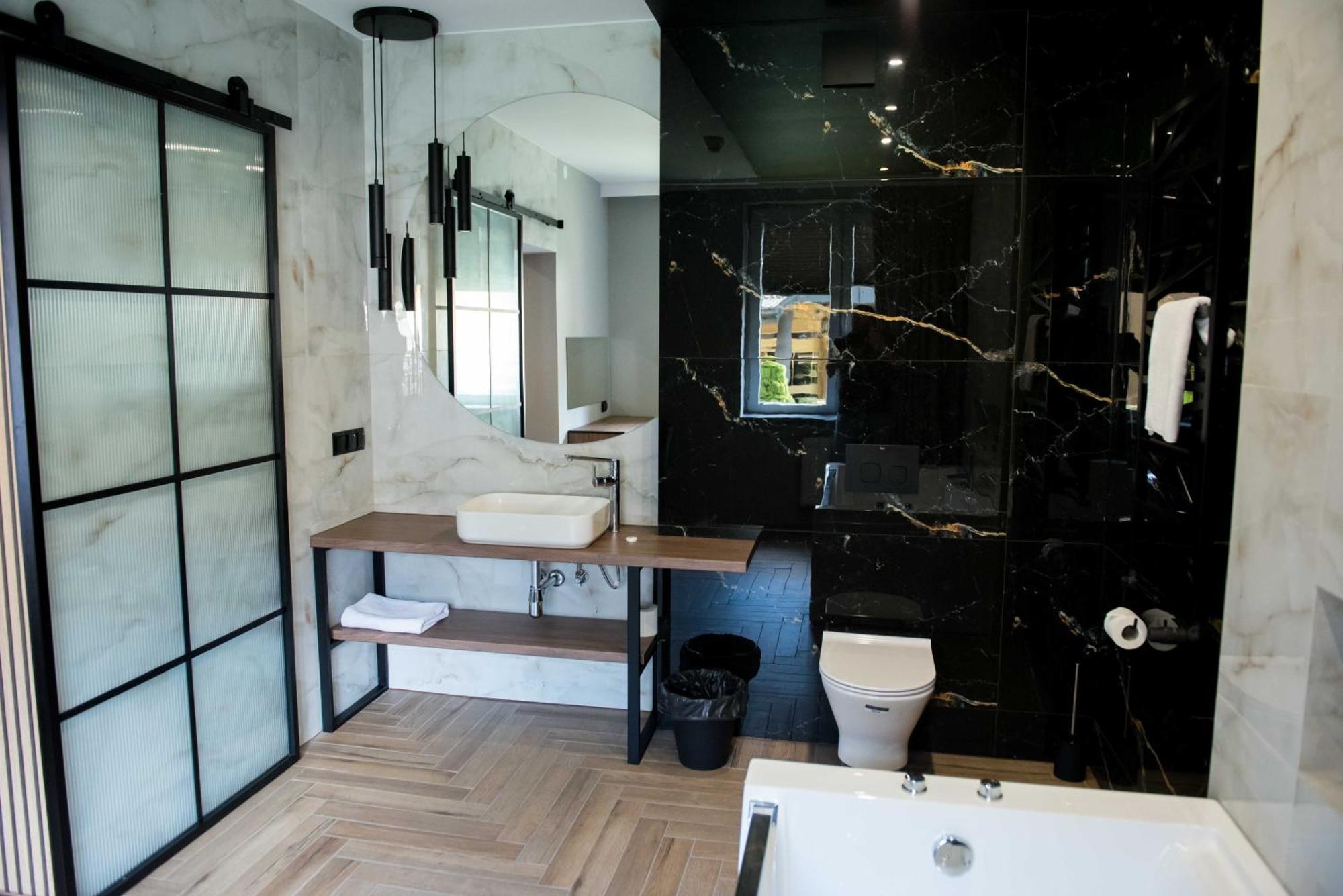 Hotel Paradiso Suchedniów 외부 사진