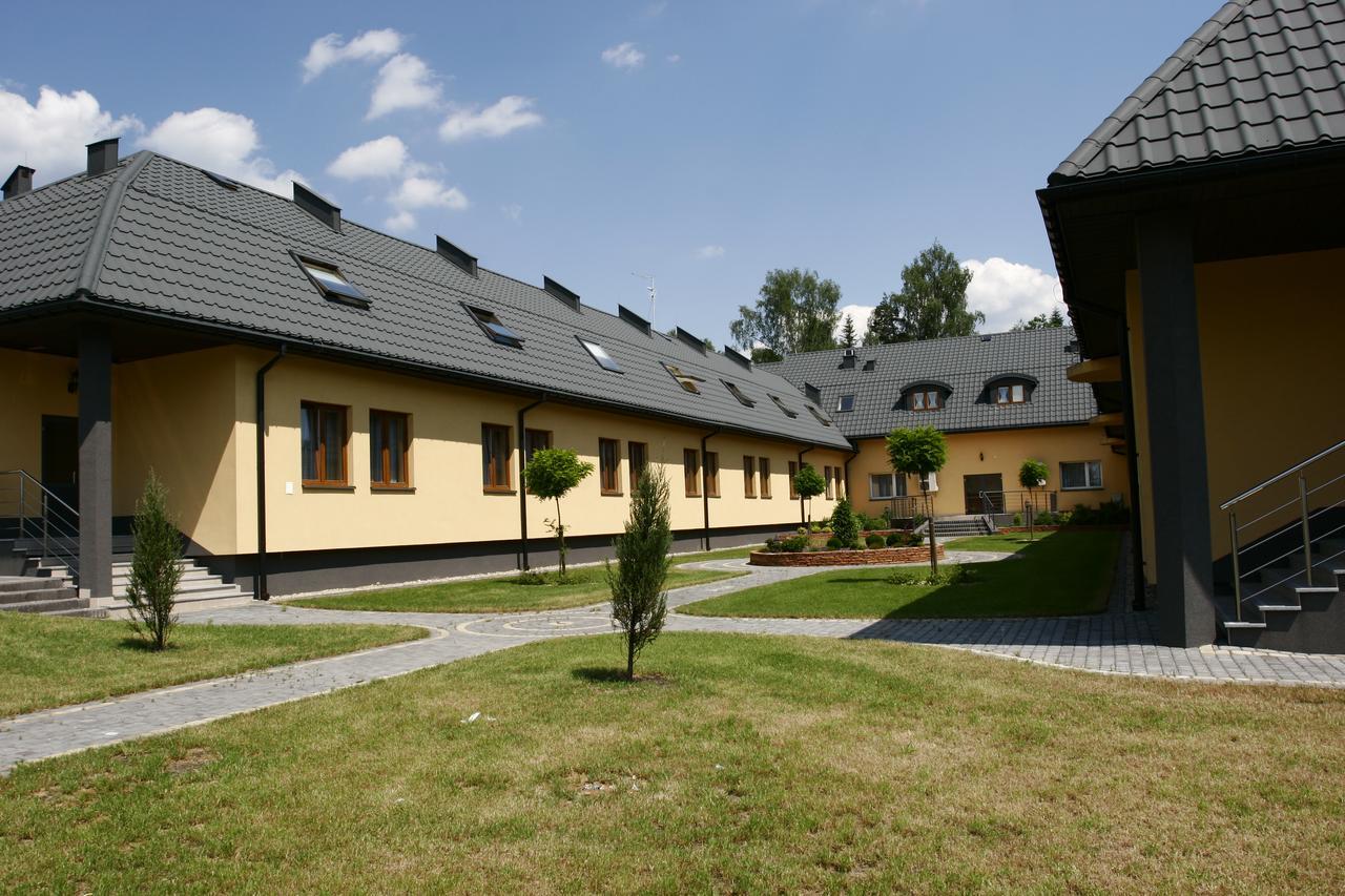 Hotel Paradiso Suchedniów 외부 사진