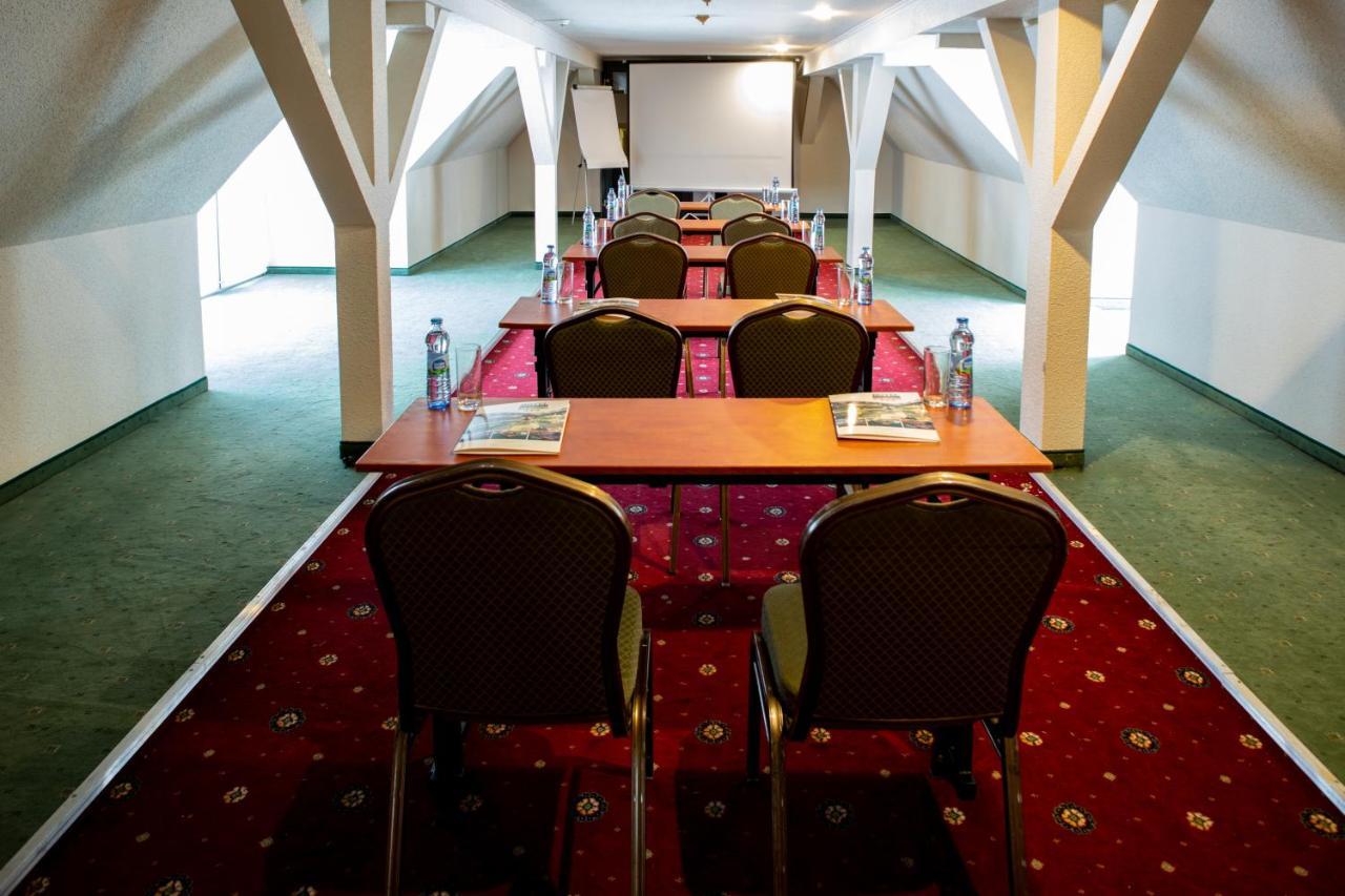 Hotel Paradiso Suchedniów 외부 사진