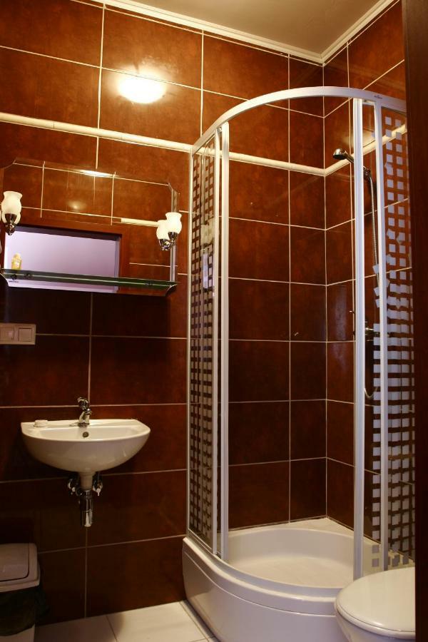 Hotel Paradiso Suchedniów 외부 사진