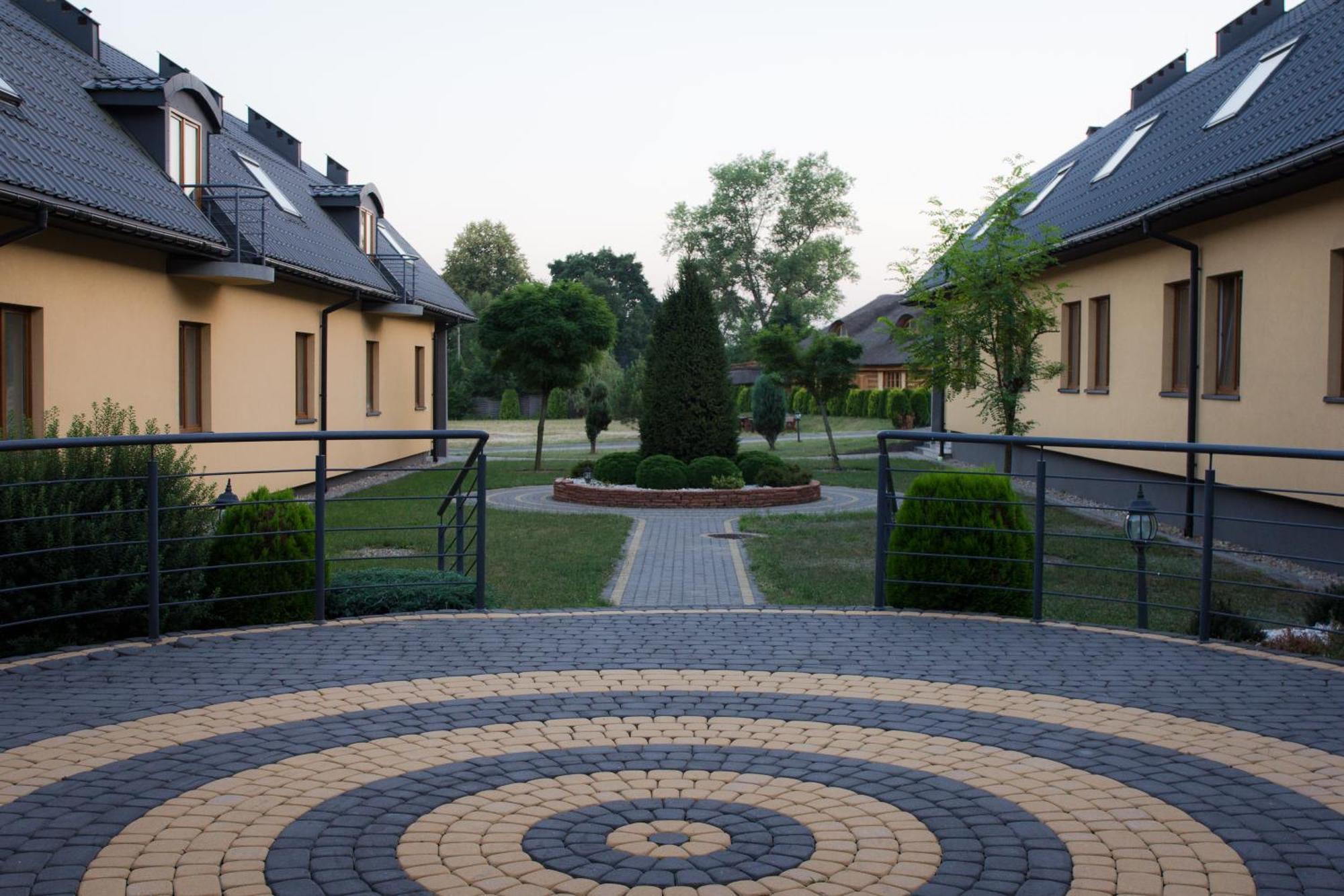 Hotel Paradiso Suchedniów 외부 사진